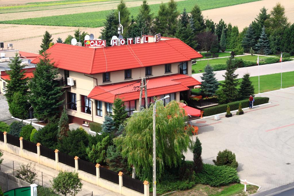 Hotel Oaza Golina  Exterior foto